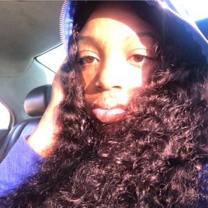 Meet your Posher, Sabriana